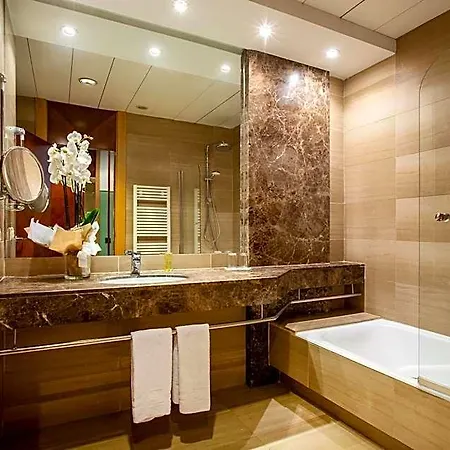 Eurostars Acteon Hotel