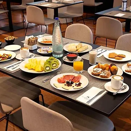 Eurostars Acteon Hotel 4*